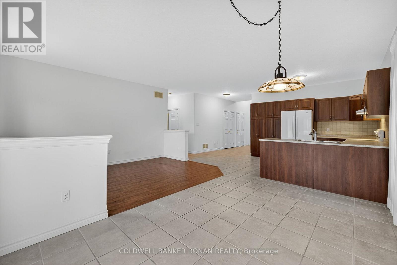 121 Gray Avenue, New Tecumseth, Ontario  L9R 0G4 - Photo 15 - N12508504