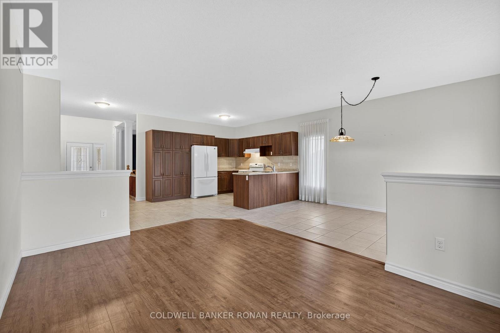 121 Gray Avenue, New Tecumseth, Ontario  L9R 0G4 - Photo 18 - N12508504