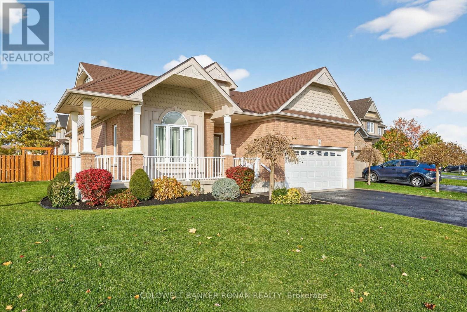 121 Gray Avenue, New Tecumseth, Ontario  L9R 0G4 - Photo 2 - N12508504