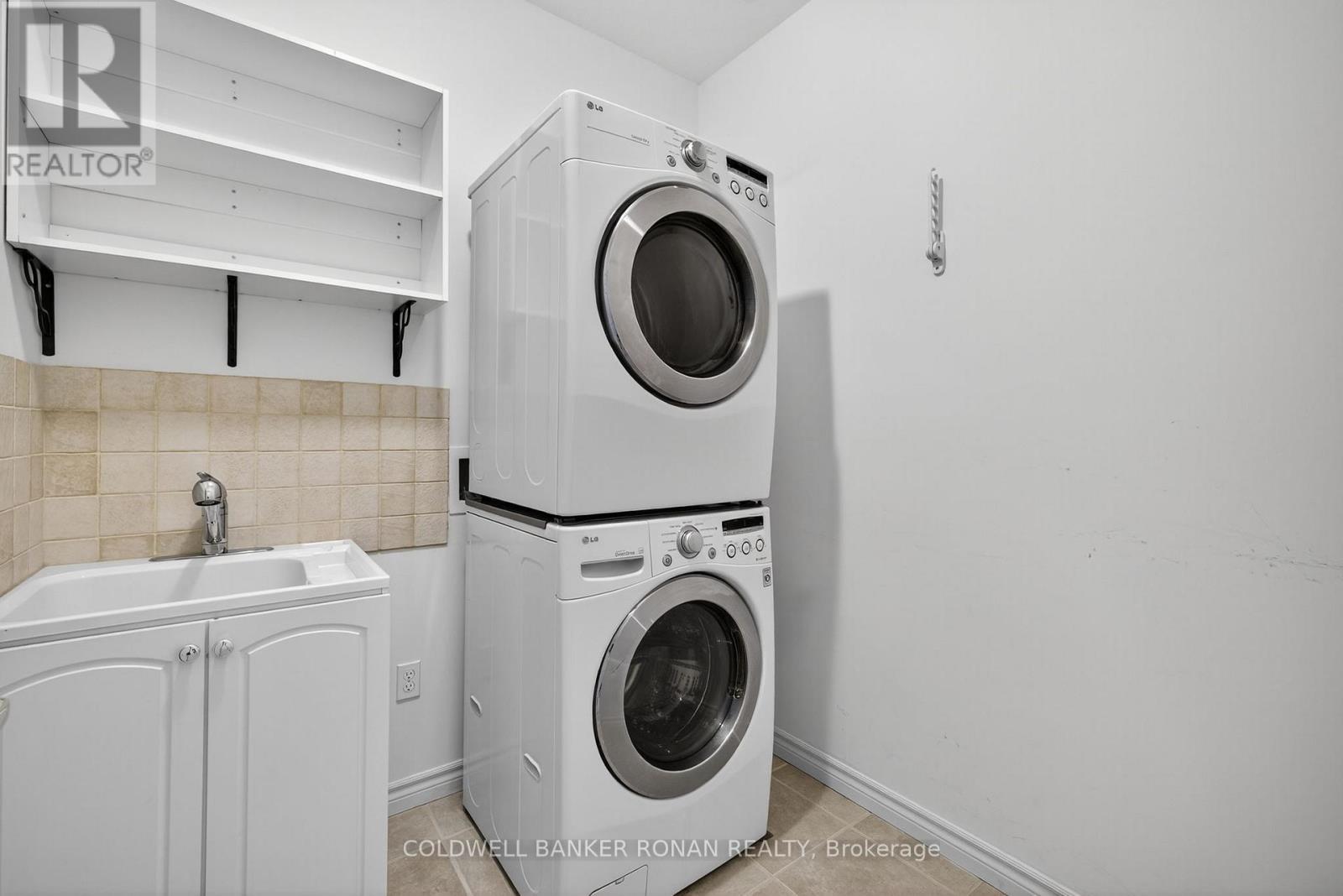 121 Gray Avenue, New Tecumseth, Ontario  L9R 0G4 - Photo 20 - N12508504