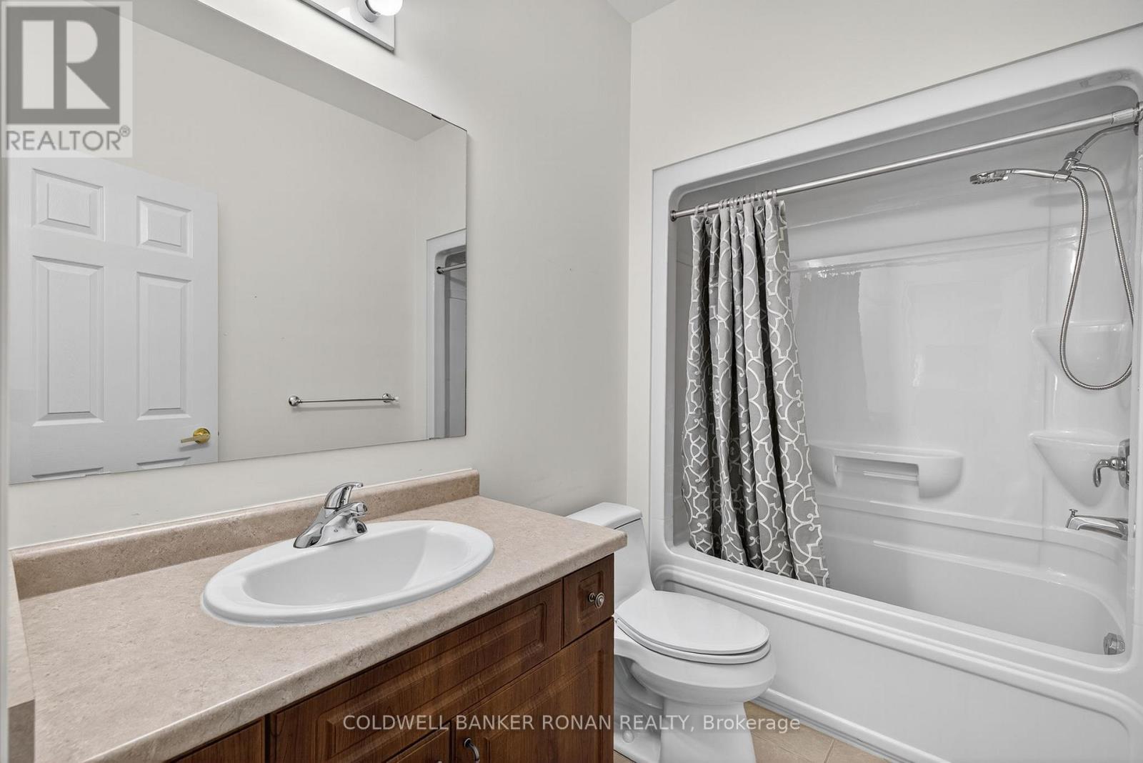 121 Gray Avenue, New Tecumseth, Ontario  L9R 0G4 - Photo 28 - N12508504