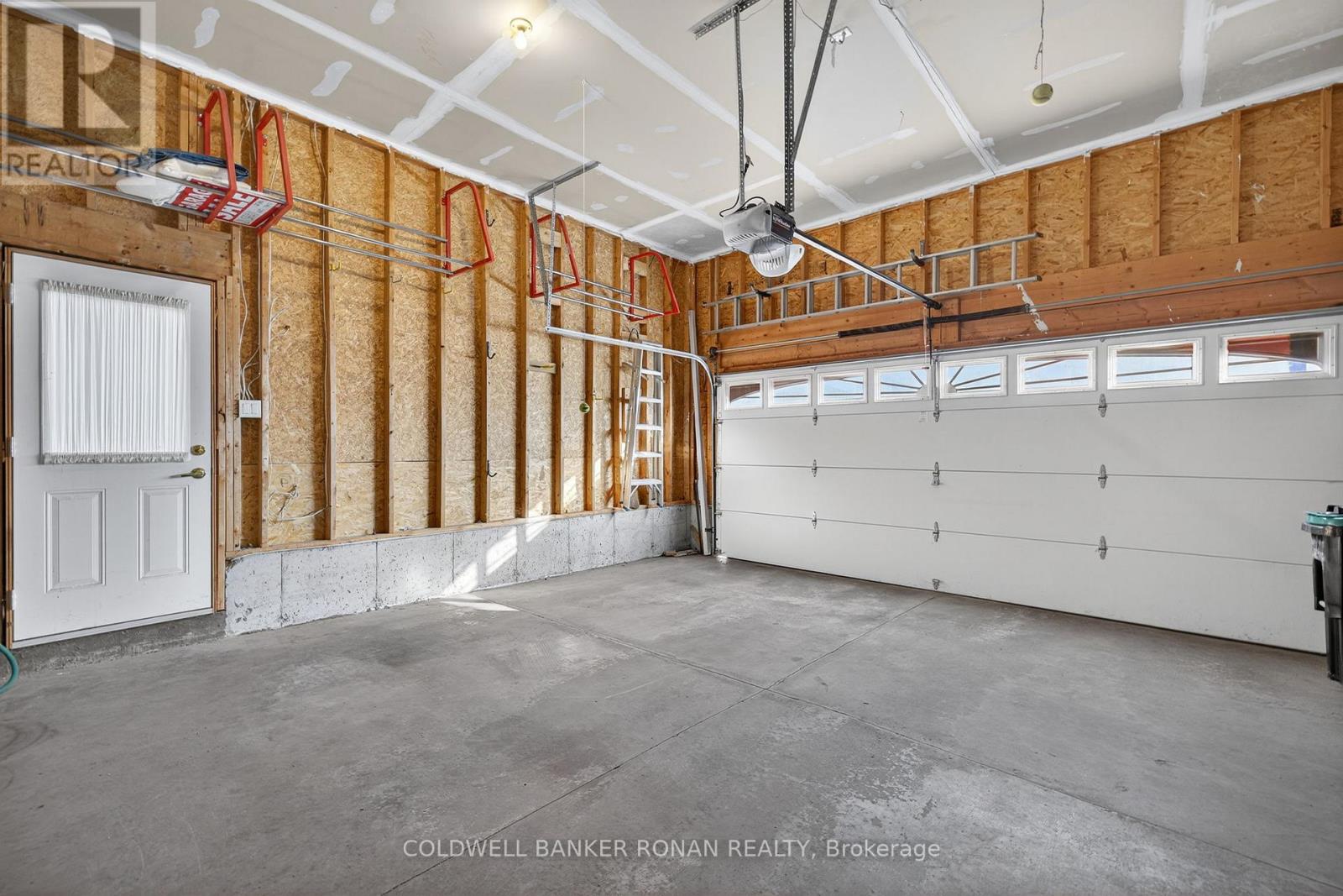 121 Gray Avenue, New Tecumseth, Ontario  L9R 0G4 - Photo 33 - N12508504