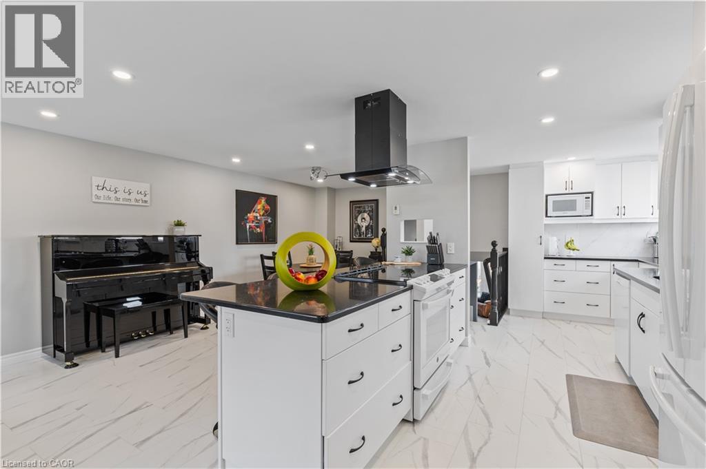 253 Benesfort Crescent, Kitchener, Ontario  N2N 3B5 - Photo 7 - 40782340