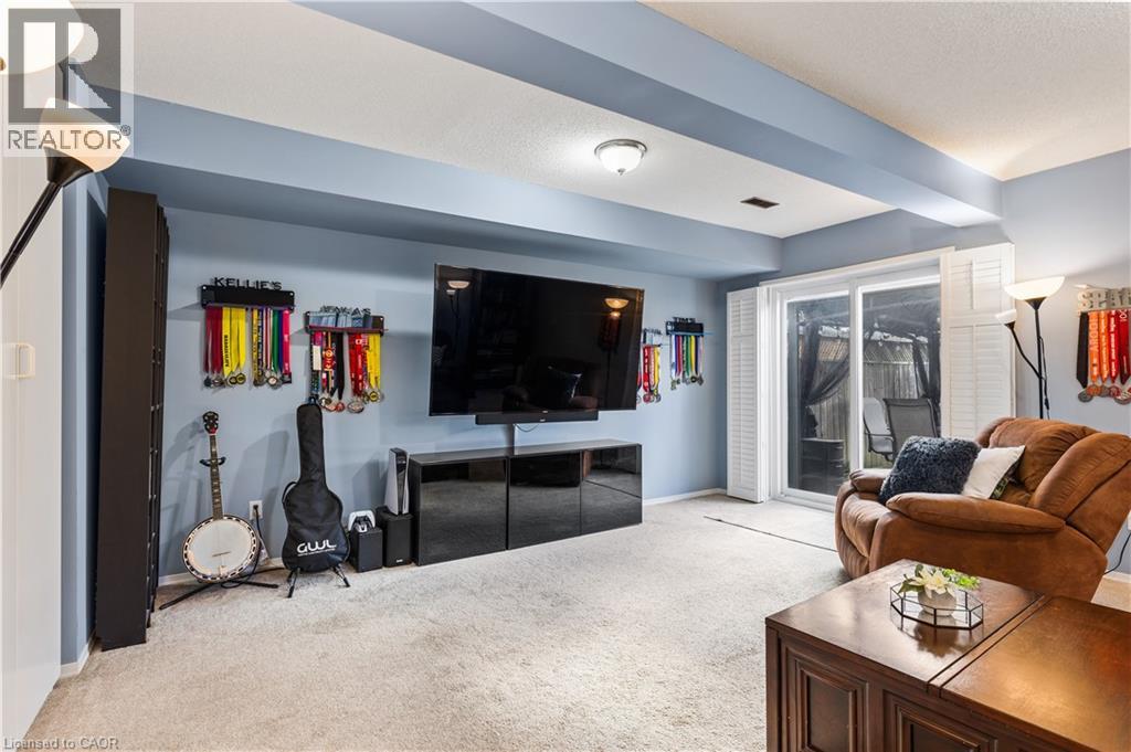 253 Benesfort Crescent, Kitchener, Ontario  N2N 3B5 - Photo 27 - 40782340