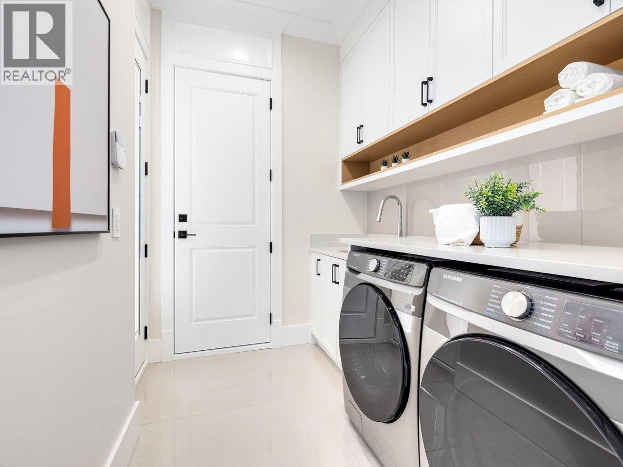 7640 Curzon Street, Richmond, British Columbia V7C 4H7 - Photo 23 - R3064528