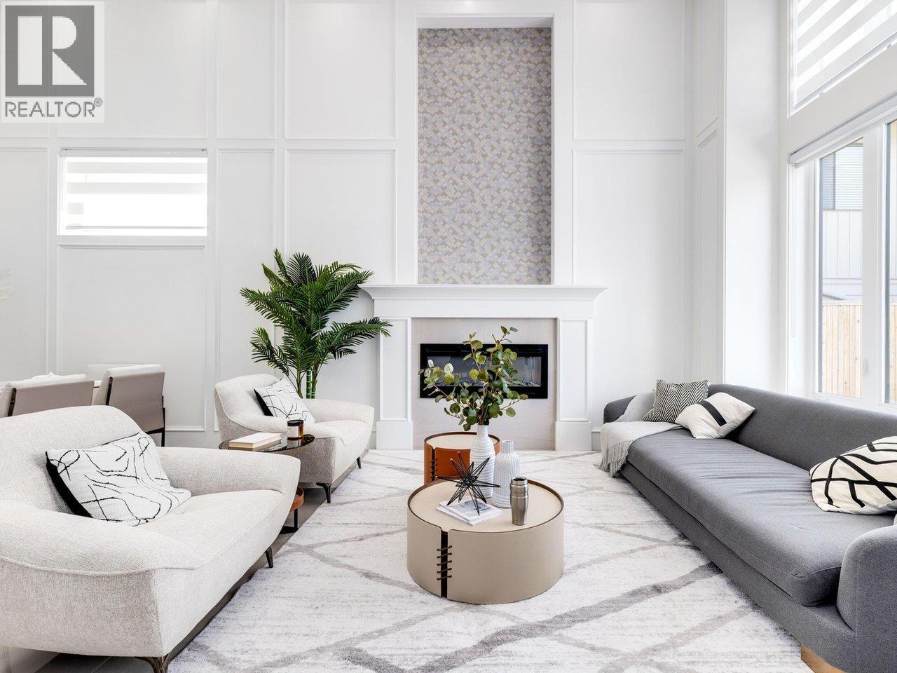 7640 Curzon Street, Richmond, British Columbia V7C 4H7 - Photo 3 - R3064528