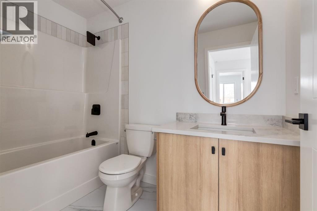 146 Belvedere Crescent Se, Calgary, Alberta  t2a 7g2 - Photo 33 - A2260493