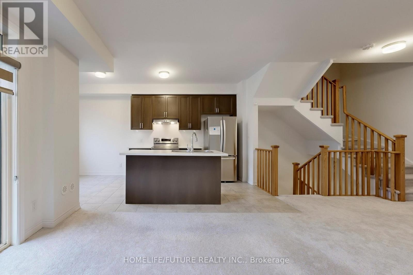 2015 Cameron Lott Crescent, Oshawa, Ontario  L1L 0S1 - Photo 13 - E12503954