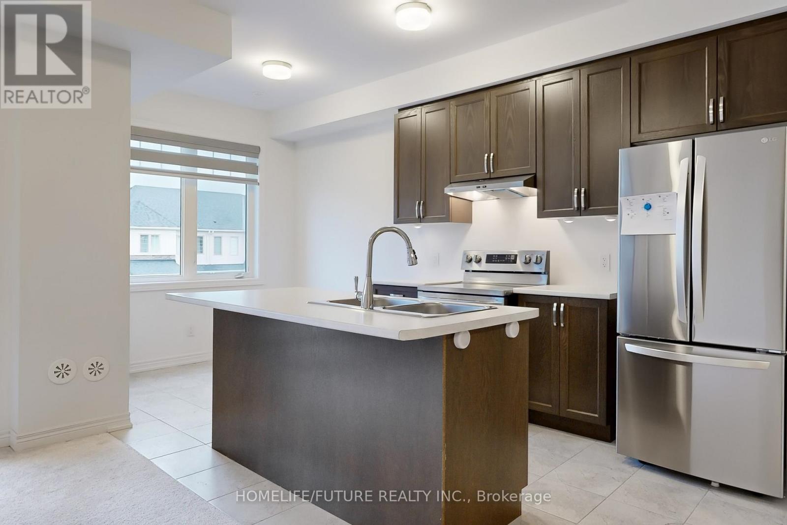 2015 Cameron Lott Crescent, Oshawa, Ontario  L1L 0S1 - Photo 14 - E12503954