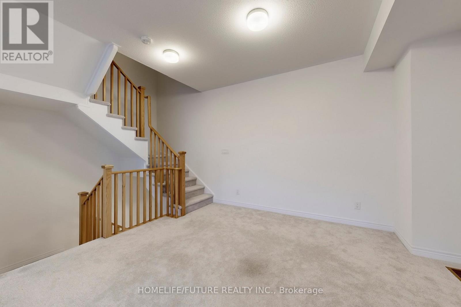 2015 Cameron Lott Crescent, Oshawa, Ontario  L1L 0S1 - Photo 11 - E12503954