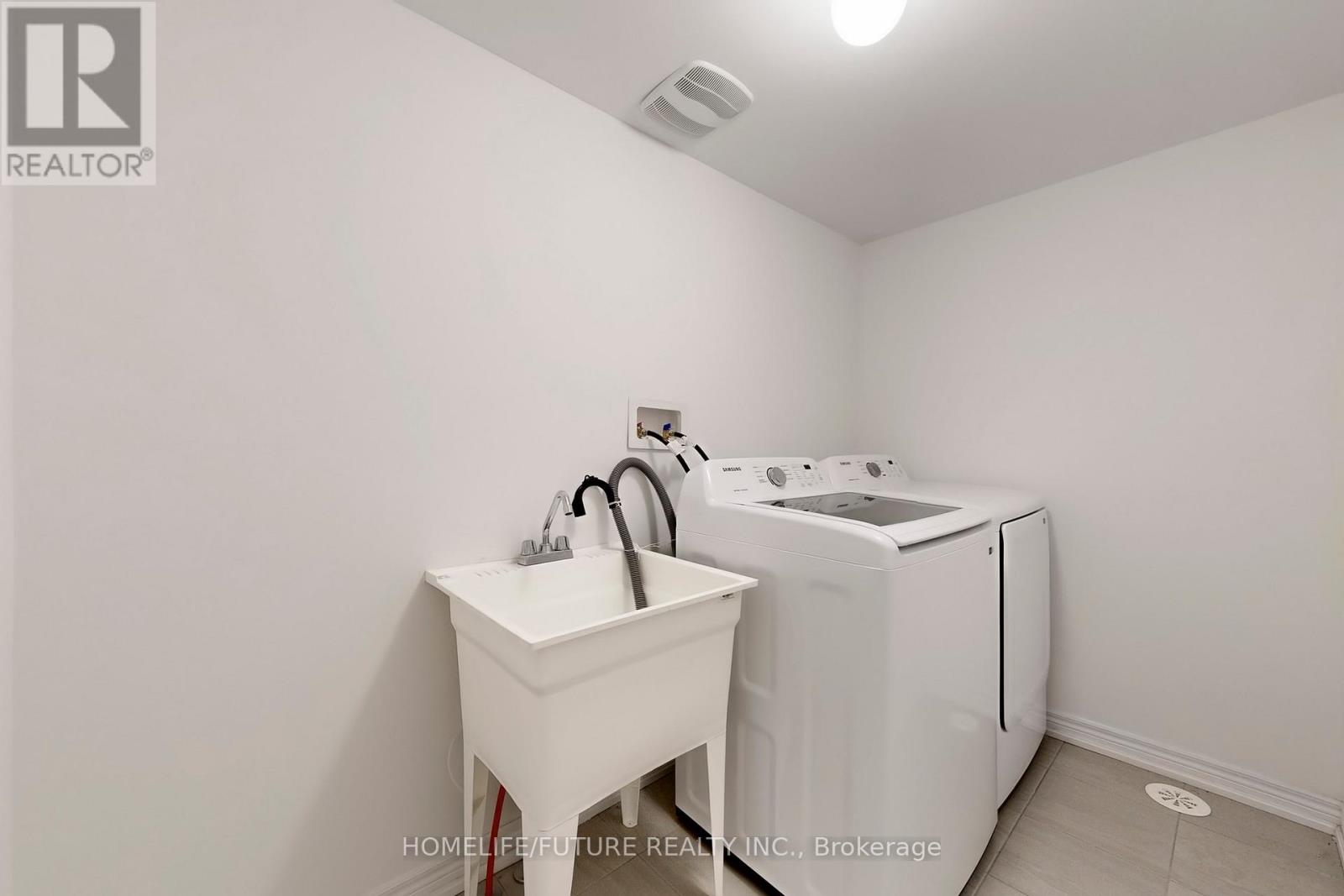 2015 Cameron Lott Crescent, Oshawa, Ontario  L1L 0S1 - Photo 24 - E12503954