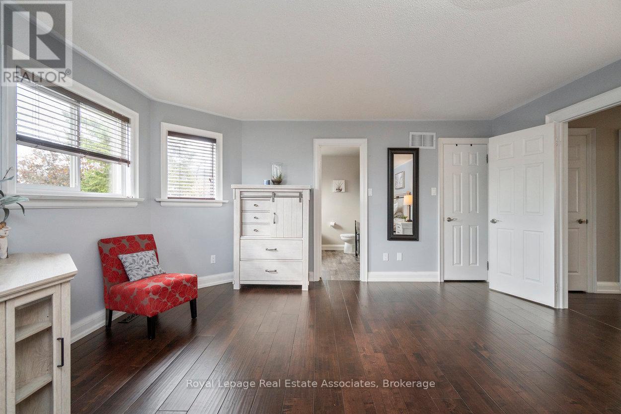 11 Craig Crescent, Halton Hills, Ontario  L7G 5K2 - Photo 23 - W12508184