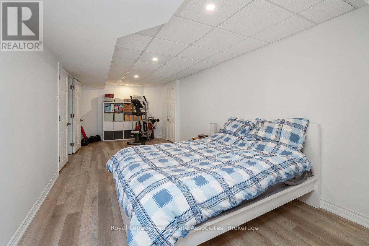 11 Craig Crescent, Halton Hills, Ontario  L7G 5K2 - Photo 42 - W12508184