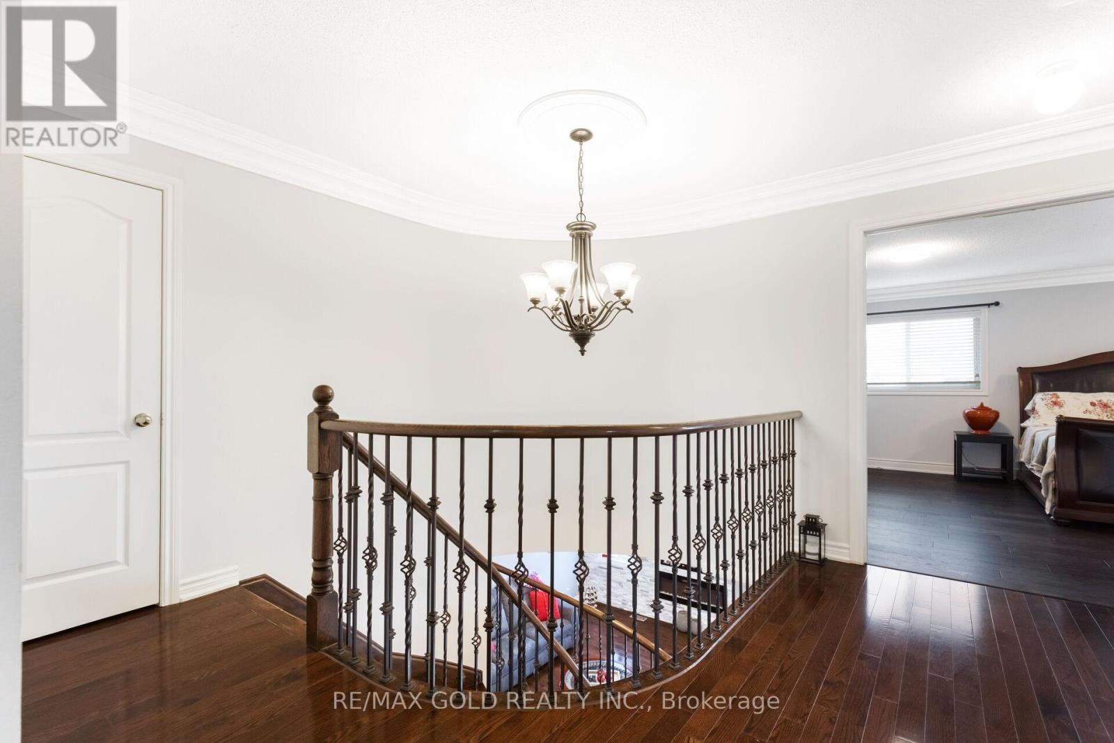 15 Smoothrock Trail W, Brampton, Ontario  L6R 0S5 - Photo 37 - W12508200