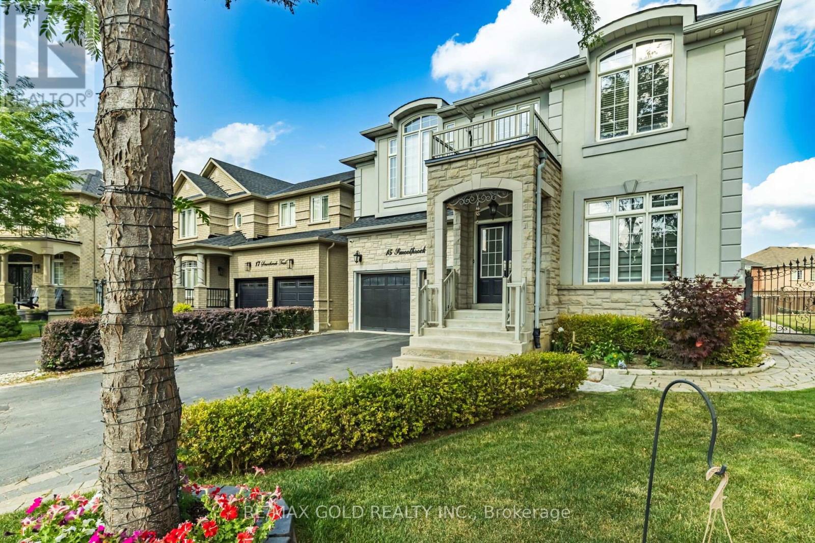 15 Smoothrock Trail W, Brampton, Ontario  L6R 0S5 - Photo 4 - W12508200