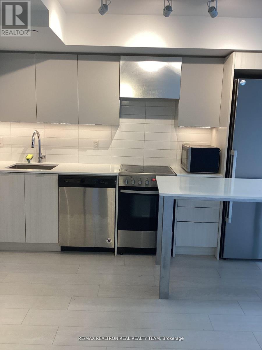 1404 - 30 Gibbs Road, Toronto, Ontario  M9B 0E4 - Photo 14 - W12508222