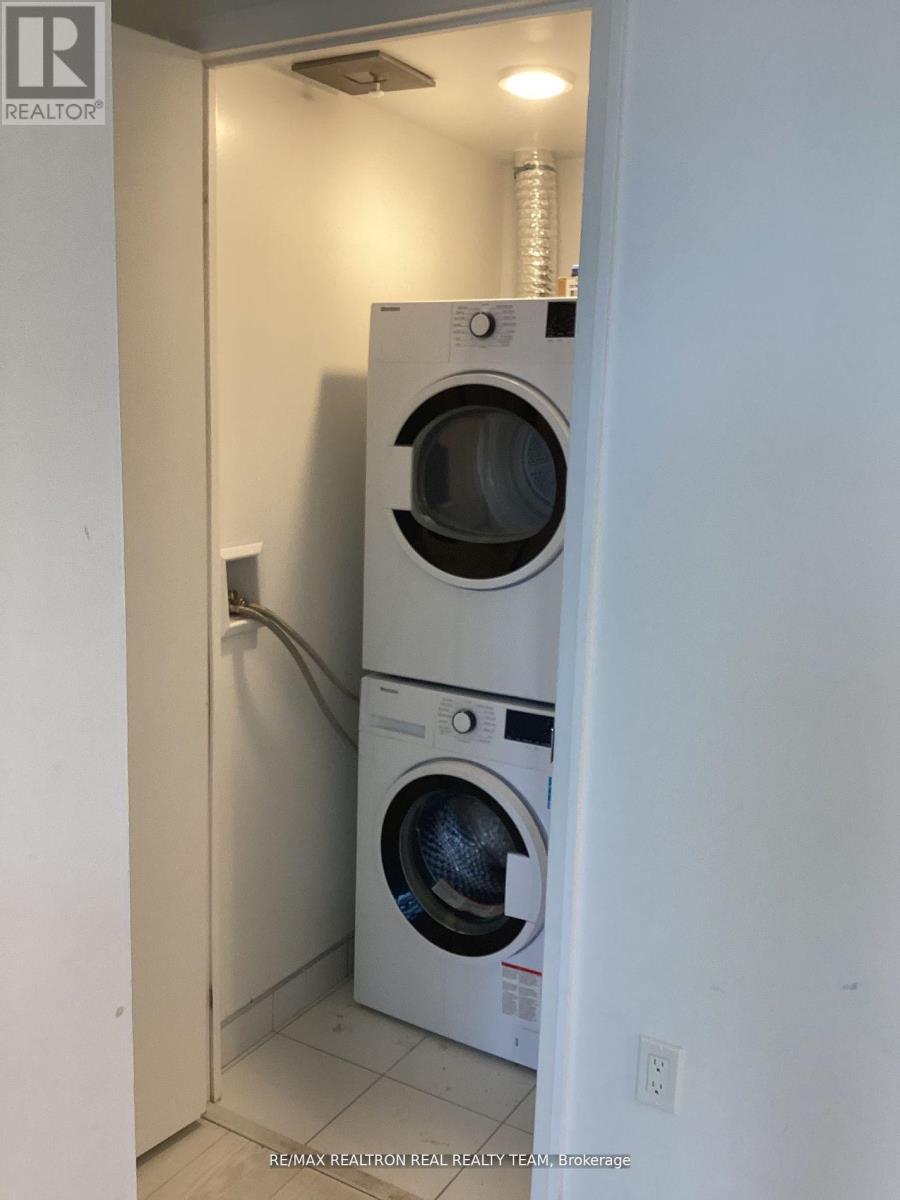 1404 - 30 Gibbs Road, Toronto, Ontario  M9B 0E4 - Photo 17 - W12508222