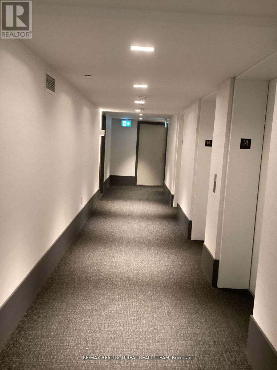 1404 - 30 Gibbs Road, Toronto, Ontario  M9B 0E4 - Photo 5 - W12508222