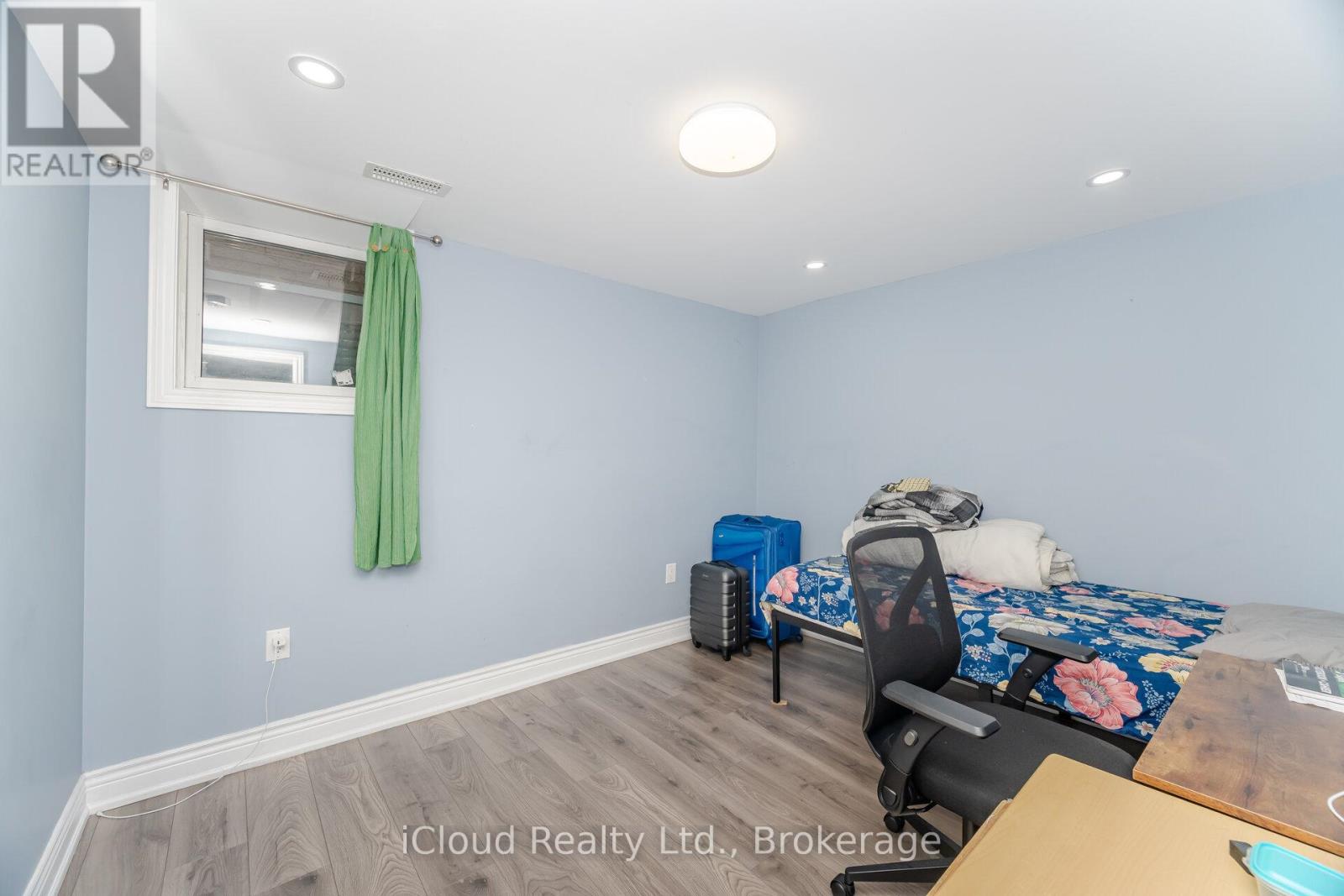 5261 River Forest Court, Mississauga, Ontario  L5V 2C7 - Photo 44 - W12508236