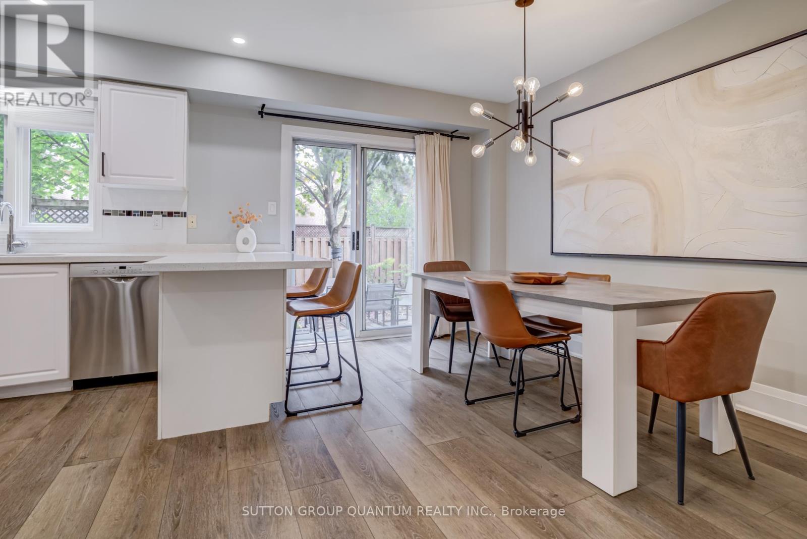 2140 Nightstar Drive, Oakville, Ontario  L6M 3R1 - Photo 10 - W12508240