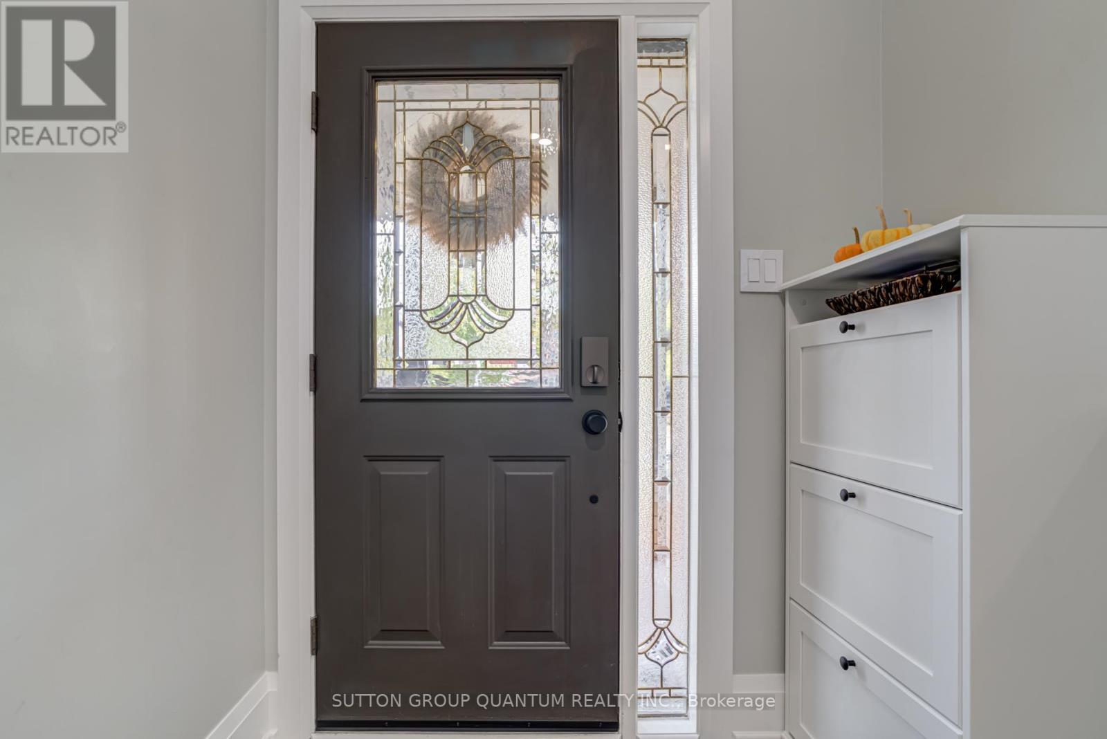 2140 Nightstar Drive, Oakville, Ontario  L6M 3R1 - Photo 5 - W12508240