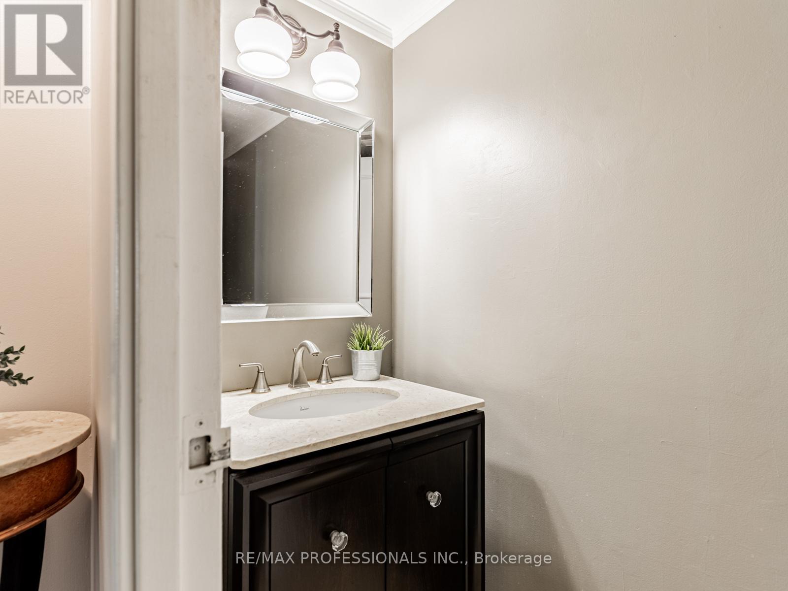 G17 - 300 Mill Road, Toronto, Ontario M9C 4W7 - Photo 16 - W12508246