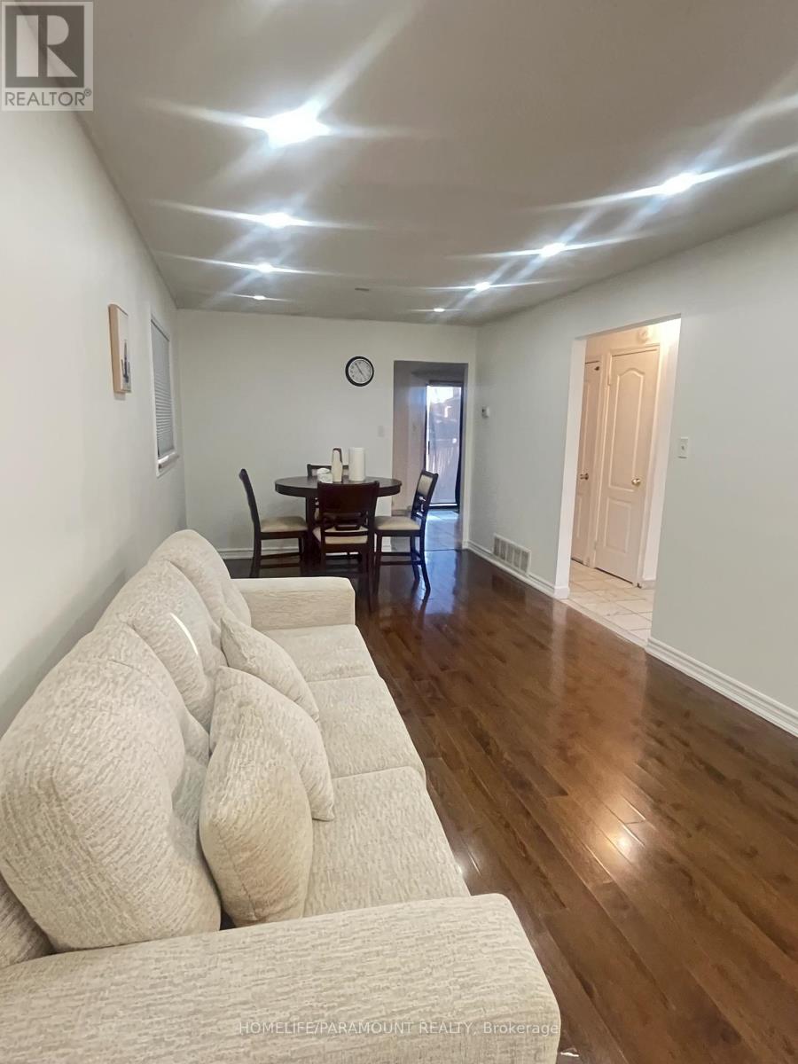 2nd Floor - 14 Mcgraw Avenue, Brampton, Ontario  L6X 3L9 - Photo 3 - W12508266