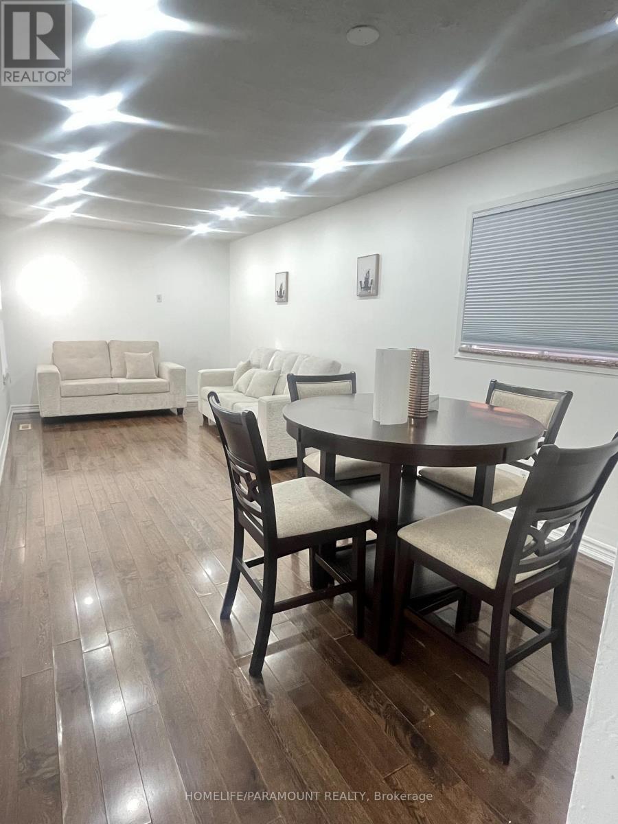 2nd Floor - 14 Mcgraw Avenue, Brampton, Ontario  L6X 3L9 - Photo 5 - W12508266