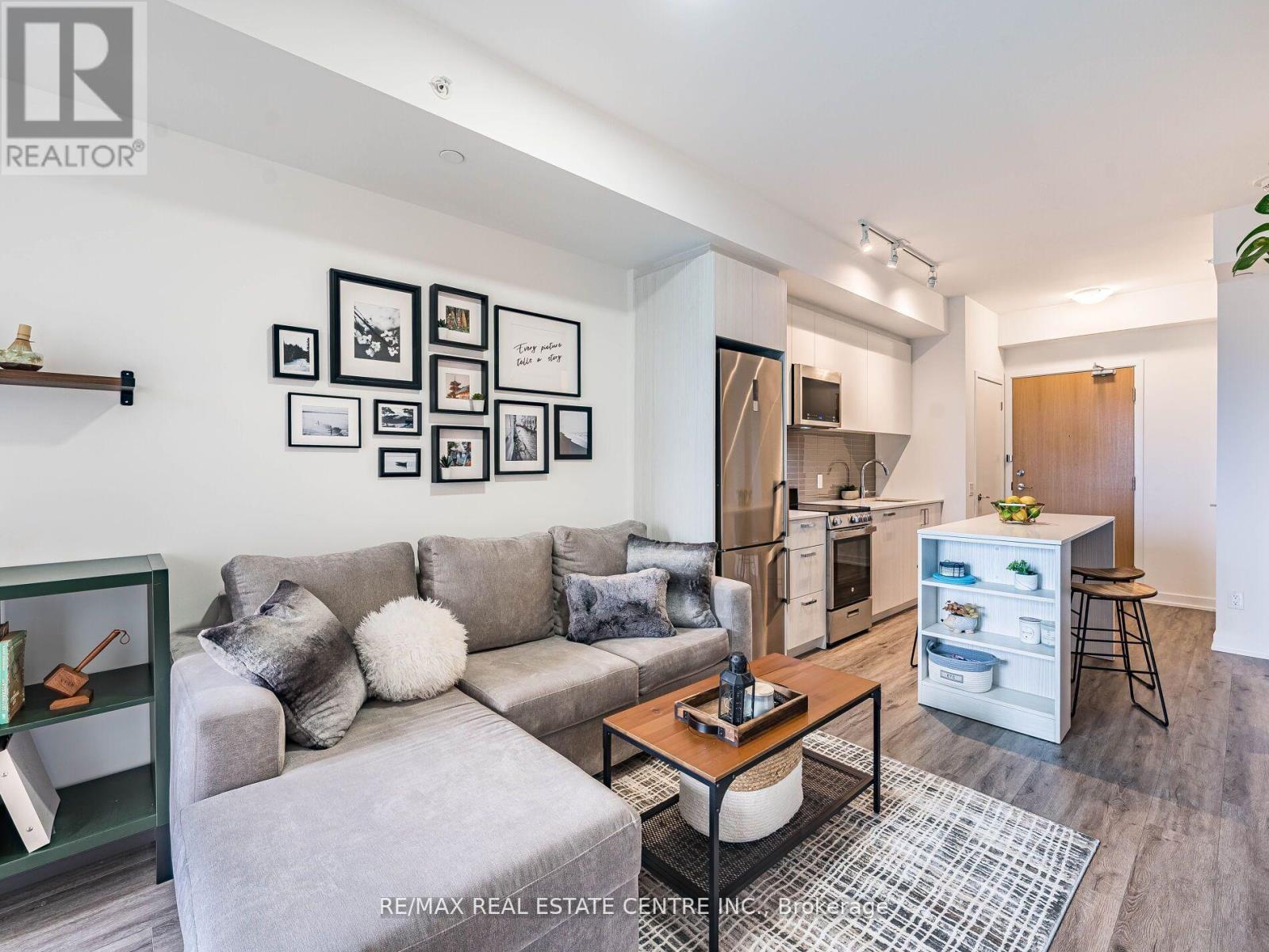 429 - 1787 St Clair Avenue W, Toronto (Weston-Pellam Park), Ontario  M6N 0B7 - Photo 16 - W12508290