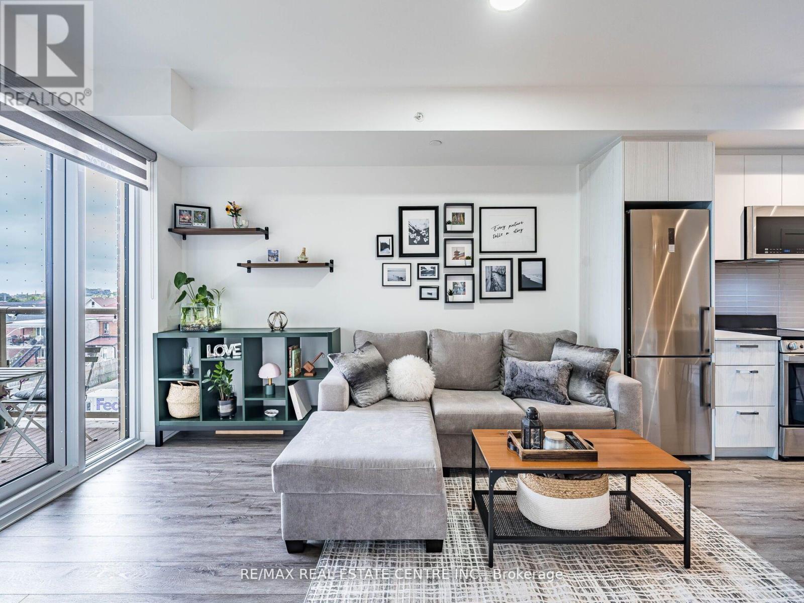 429 - 1787 St Clair Avenue W, Toronto (Weston-Pellam Park), Ontario  M6N 0B7 - Photo 17 - W12508290