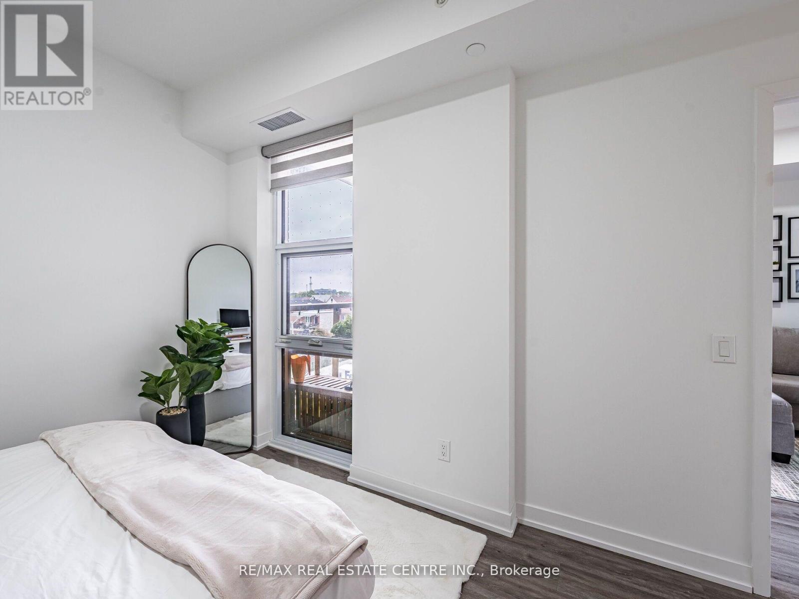 429 - 1787 St Clair Avenue W, Toronto (Weston-Pellam Park), Ontario  M6N 0B7 - Photo 22 - W12508290