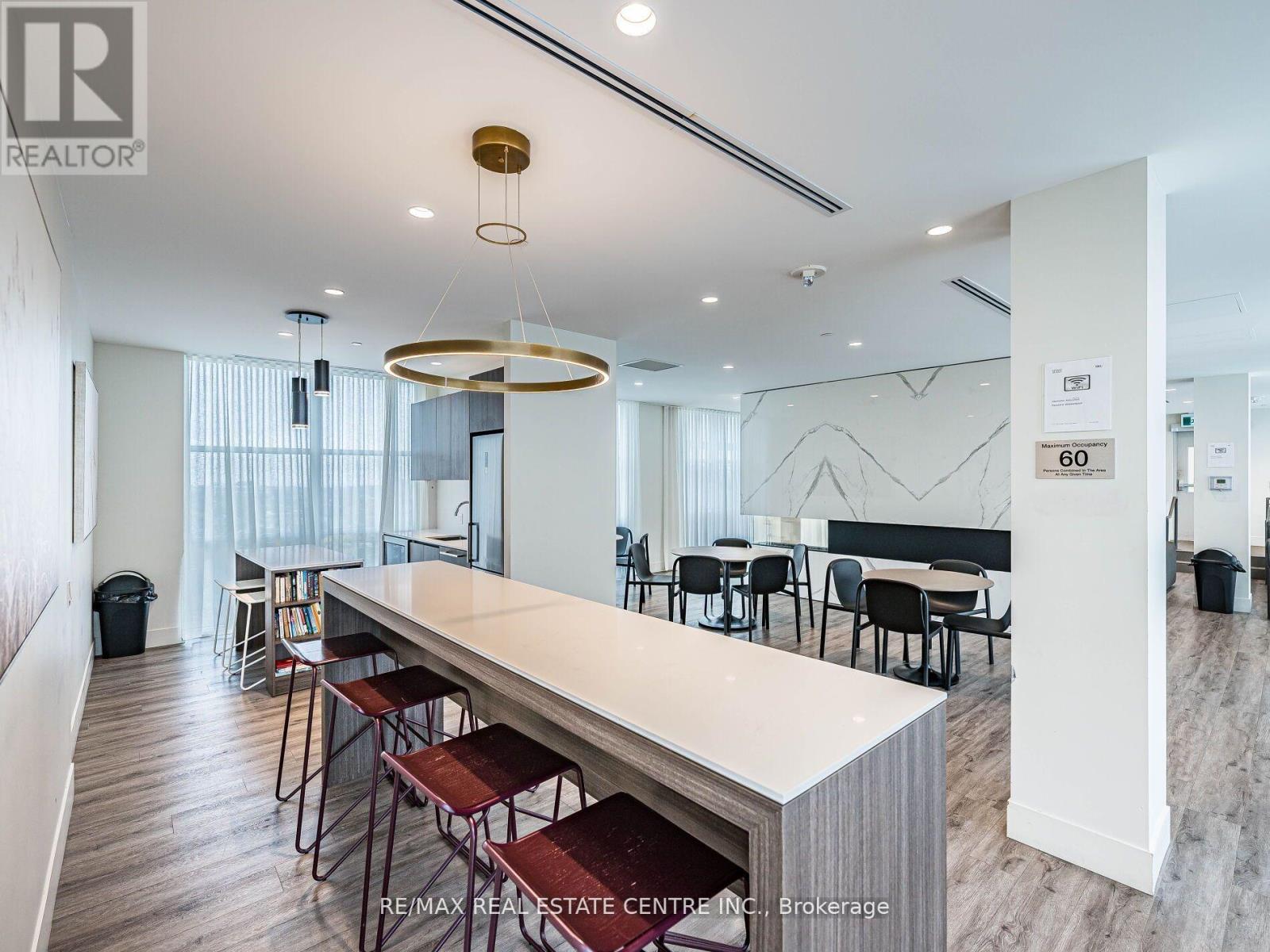 429 - 1787 St Clair Avenue W, Toronto (Weston-Pellam Park), Ontario  M6N 0B7 - Photo 32 - W12508290