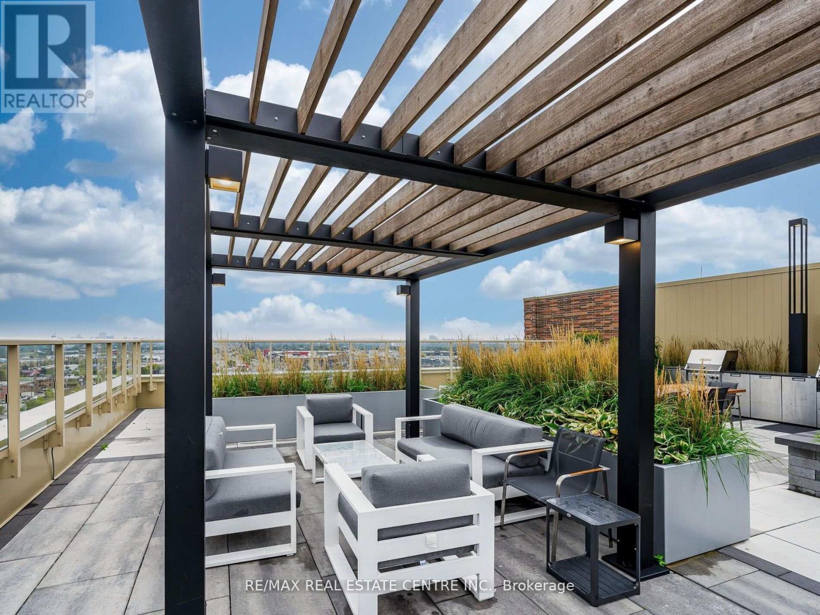 429 - 1787 St Clair Avenue W, Toronto (Weston-Pellam Park), Ontario  M6N 0B7 - Photo 34 - W12508290