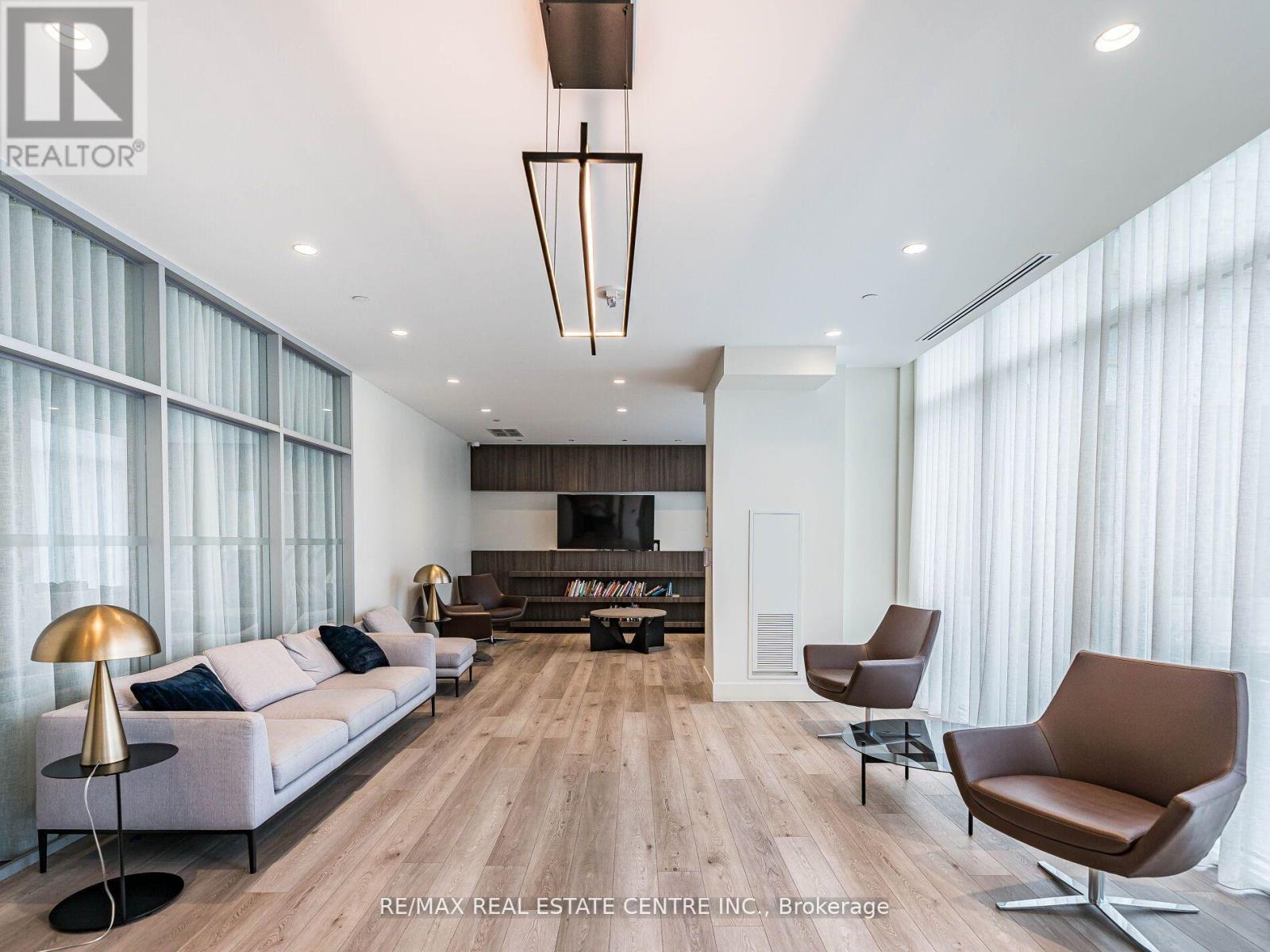 429 - 1787 St Clair Avenue W, Toronto (Weston-Pellam Park), Ontario  M6N 0B7 - Photo 37 - W12508290