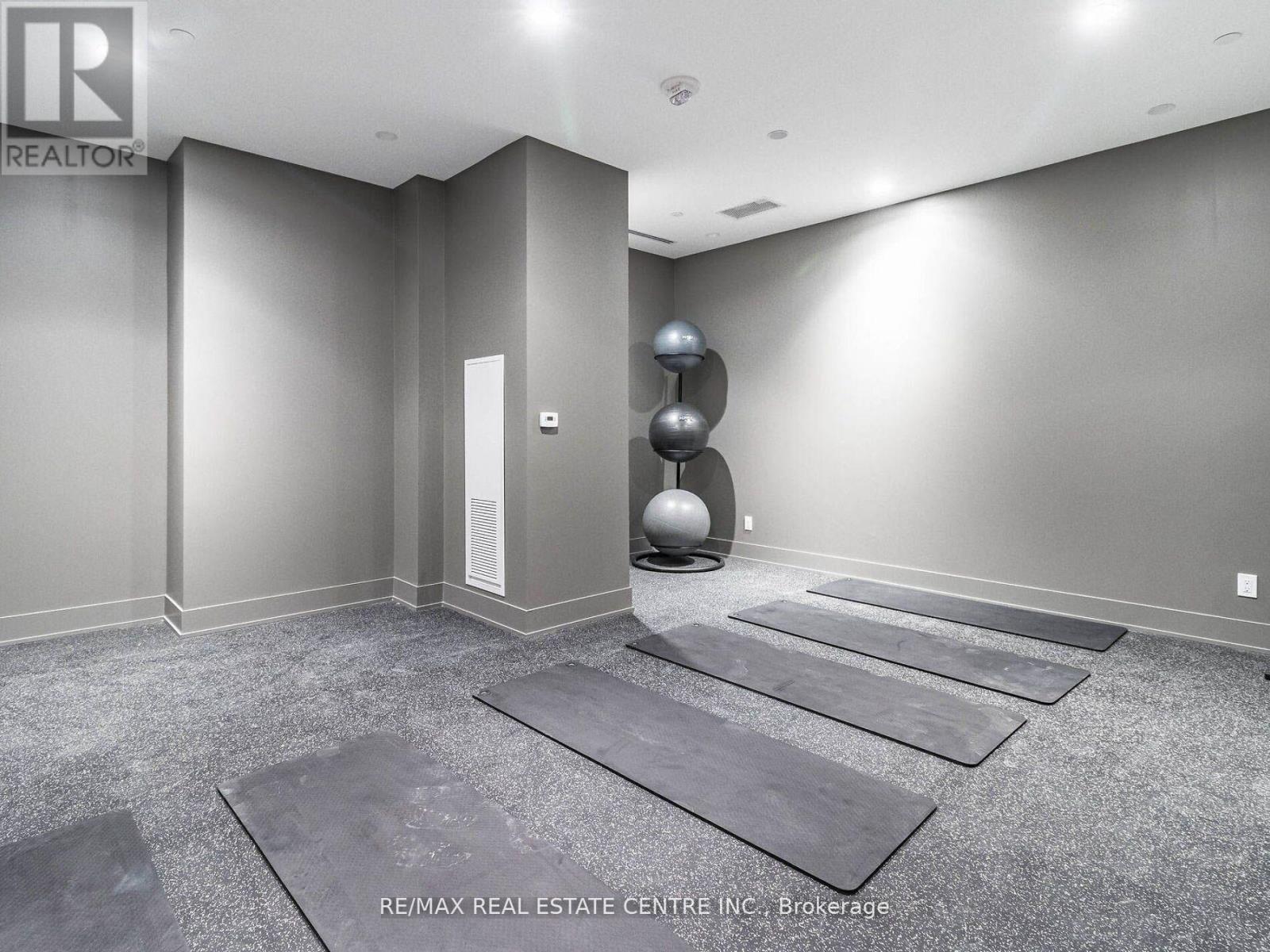 429 - 1787 St Clair Avenue W, Toronto (Weston-Pellam Park), Ontario  M6N 0B7 - Photo 43 - W12508290