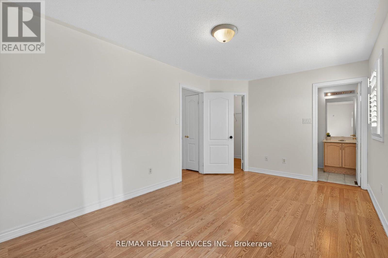 18 Fishing Crescent, Brampton, Ontario  L6V 4T4 - Photo 24 - W12508298