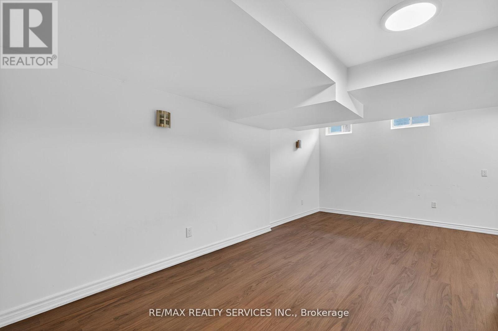 18 Fishing Crescent, Brampton, Ontario  L6V 4T4 - Photo 35 - W12508298