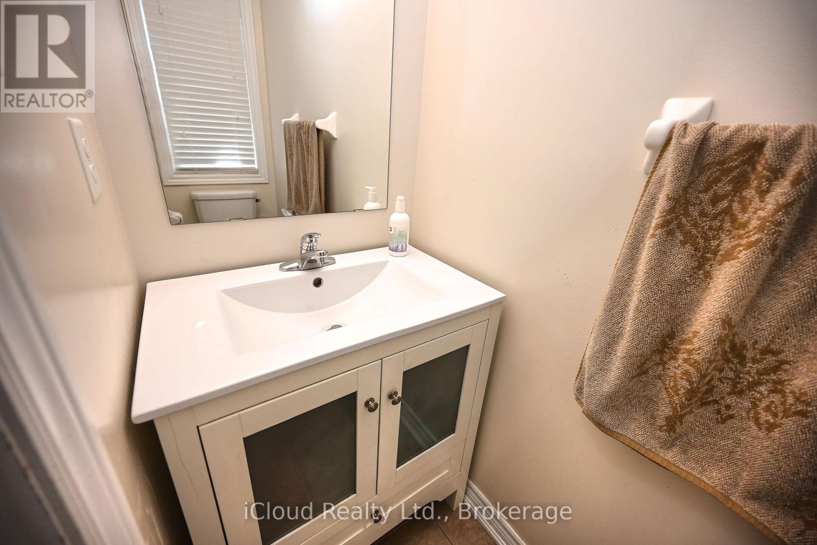 74 Crumlin Crescent, Brampton, Ontario  L6X 0Y3 - Photo 20 - W12508340