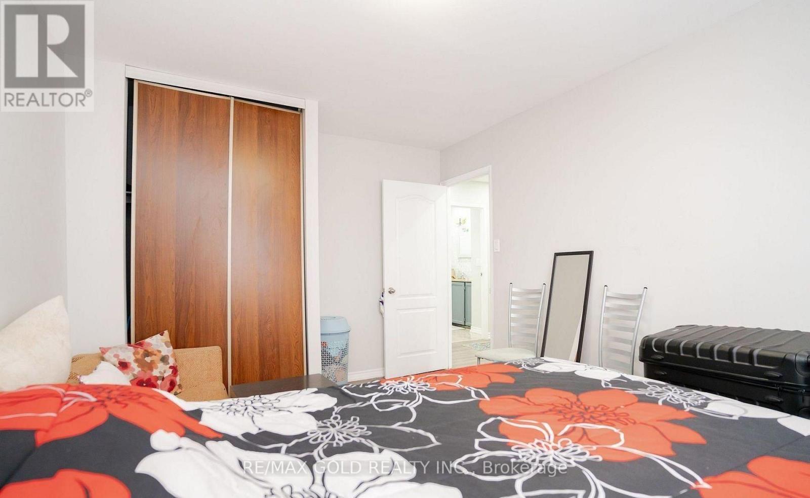 65 Abell Drive, Brampton, Ontario  L6V 2W1 - Photo 16 - W12508358