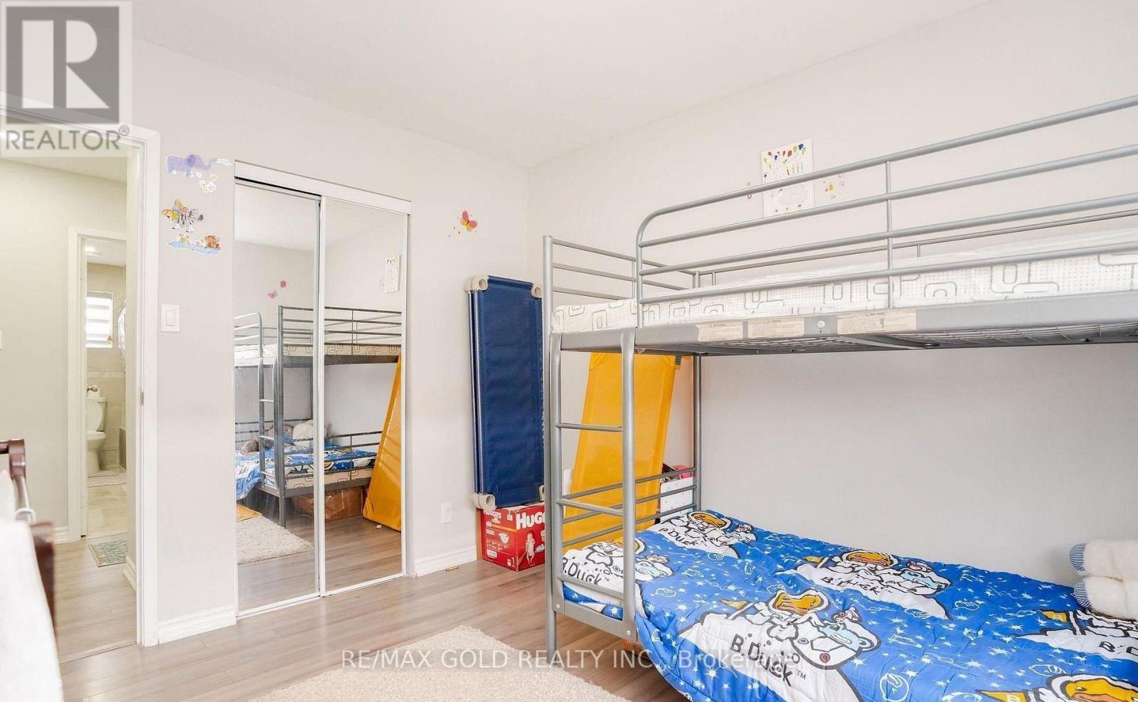 65 Abell Drive, Brampton, Ontario  L6V 2W1 - Photo 18 - W12508358