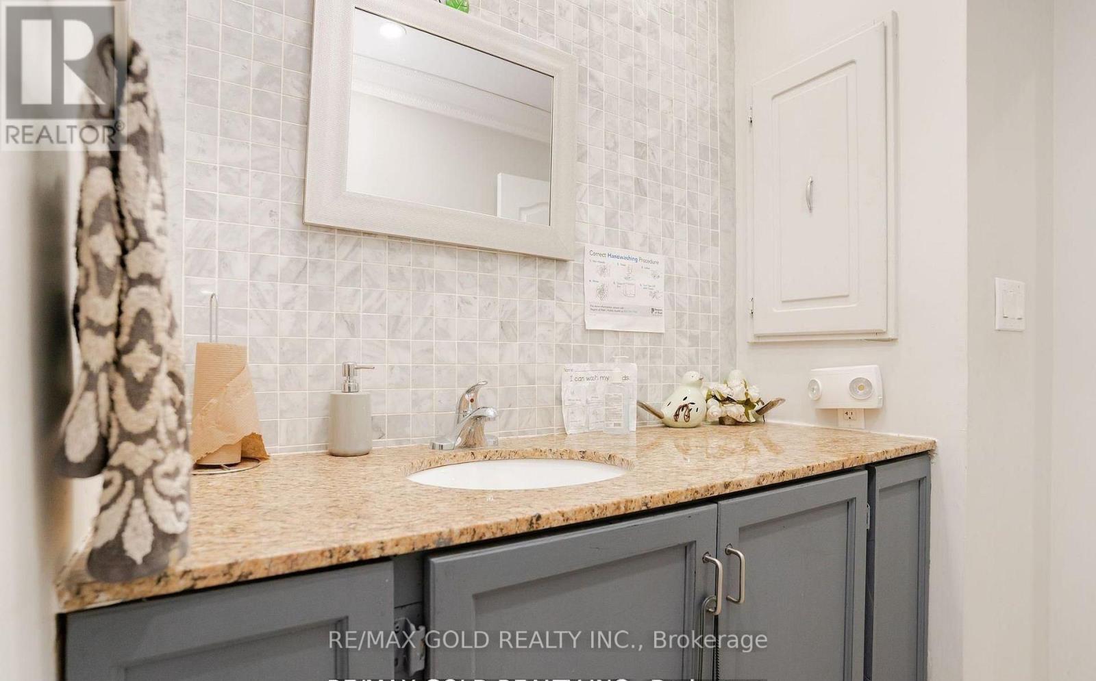 65 Abell Drive, Brampton, Ontario  L6V 2W1 - Photo 20 - W12508358