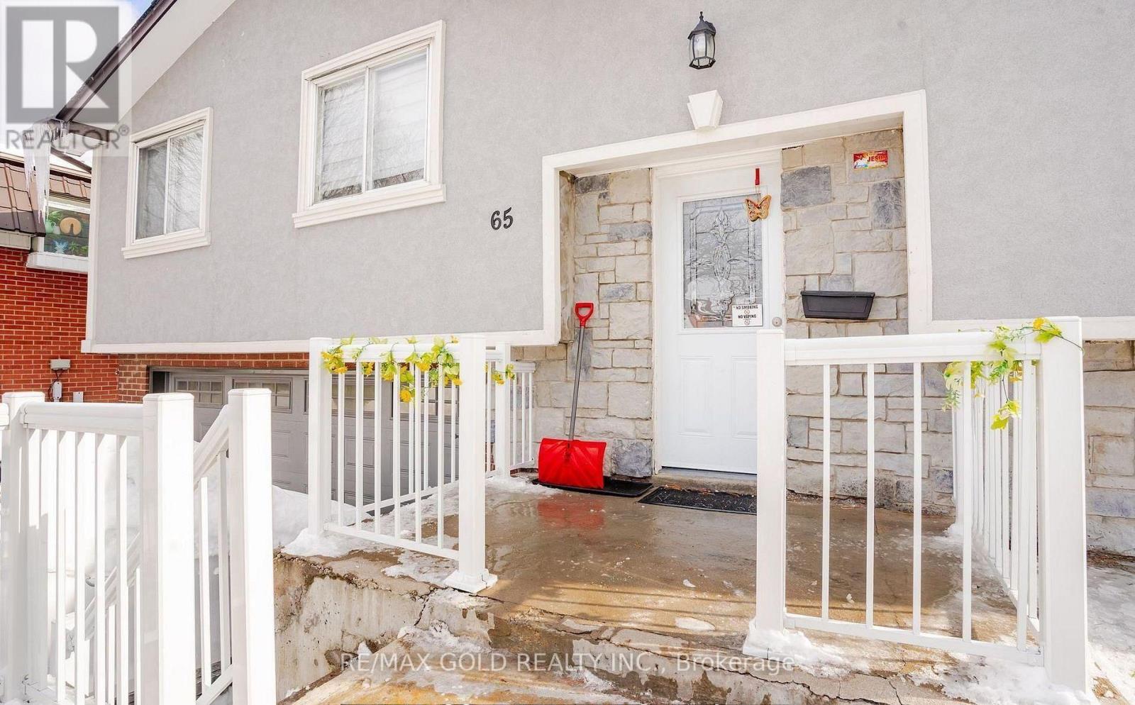 65 Abell Drive, Brampton, Ontario  L6V 2W1 - Photo 3 - W12508358