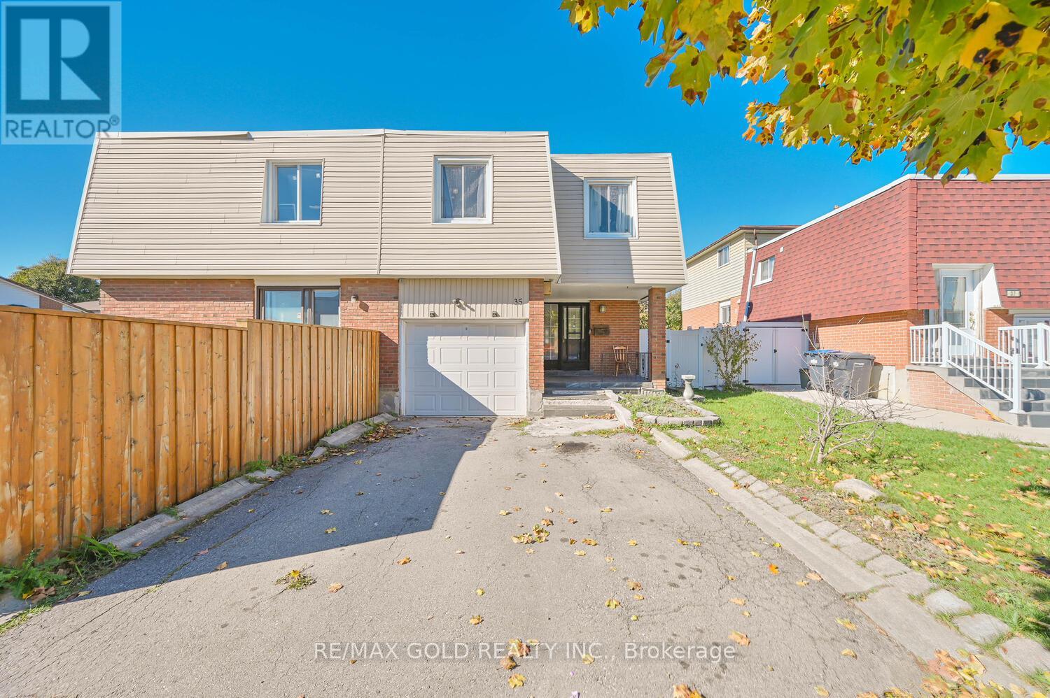 35 HORNE DRIVE, Brampton, Ontario