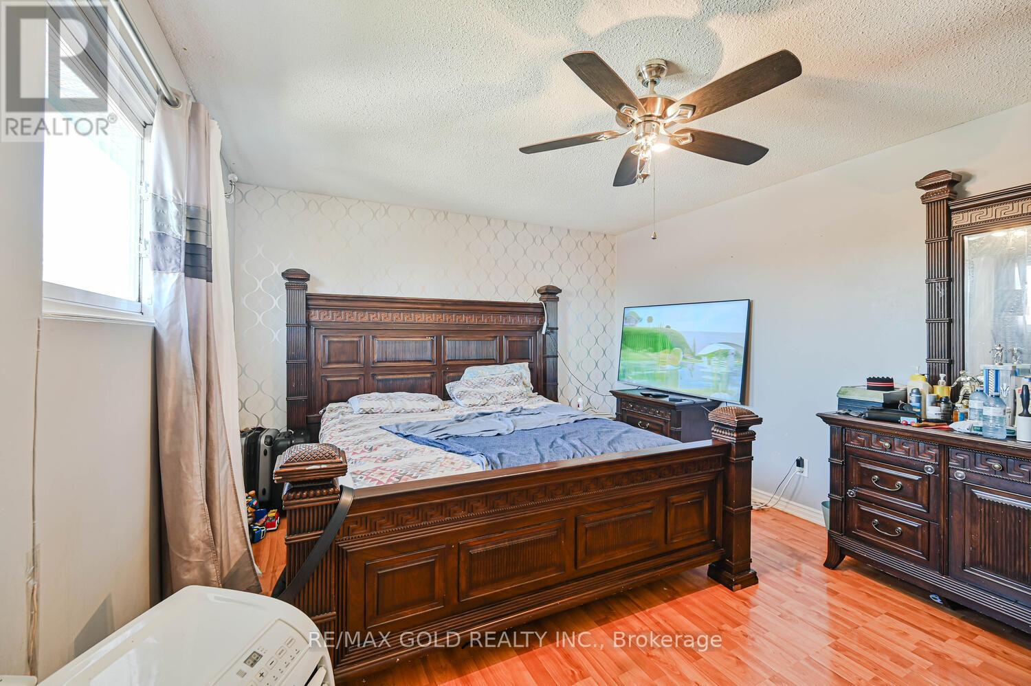 35 Horne Drive, Brampton, Ontario  L6V 2V2 - Photo 24 - W12508382