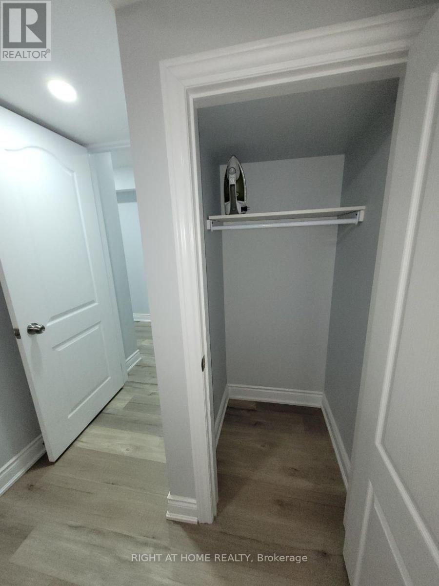 Lower - 88 Snowcap Road, Brampton, Ontario  L6R 1W2 - Photo 11 - W12508390