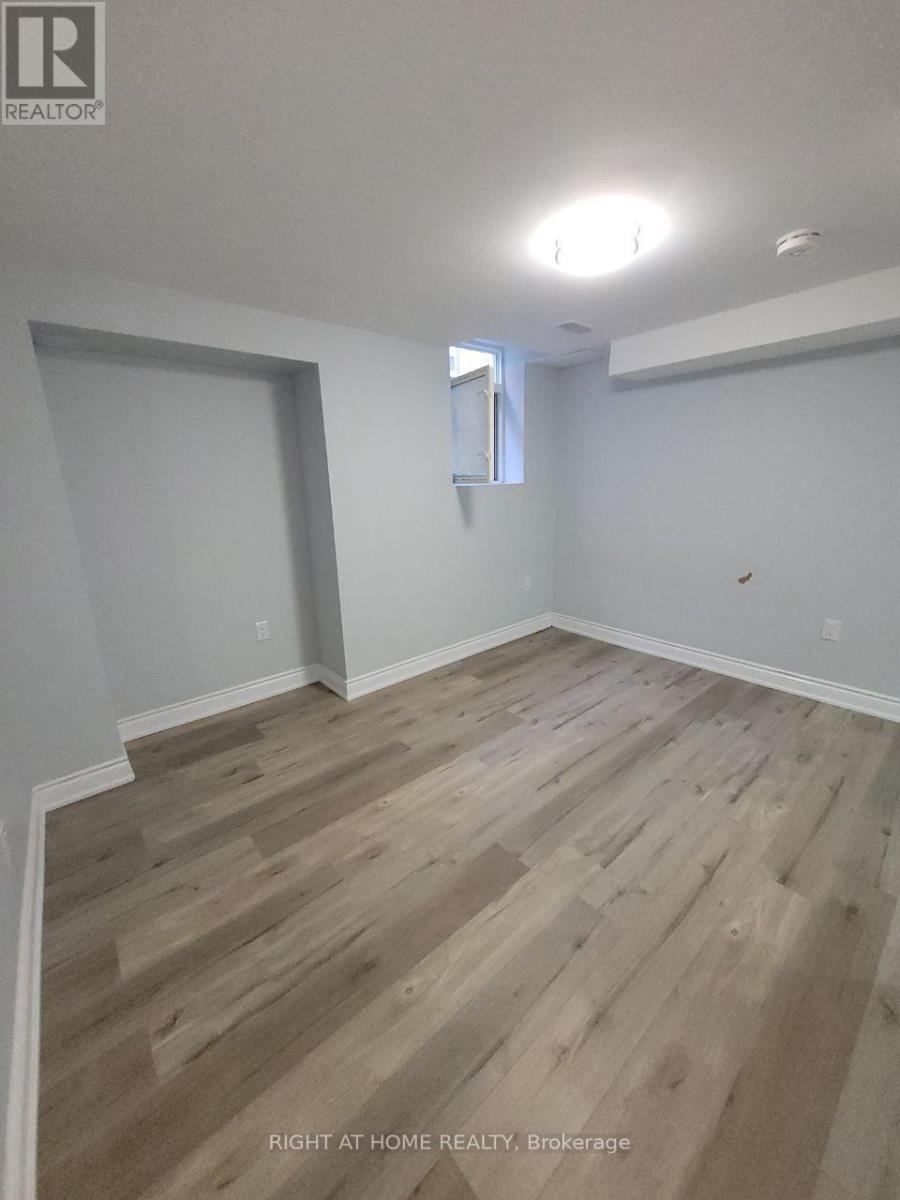 Lower - 88 Snowcap Road, Brampton, Ontario  L6R 1W2 - Photo 8 - W12508390