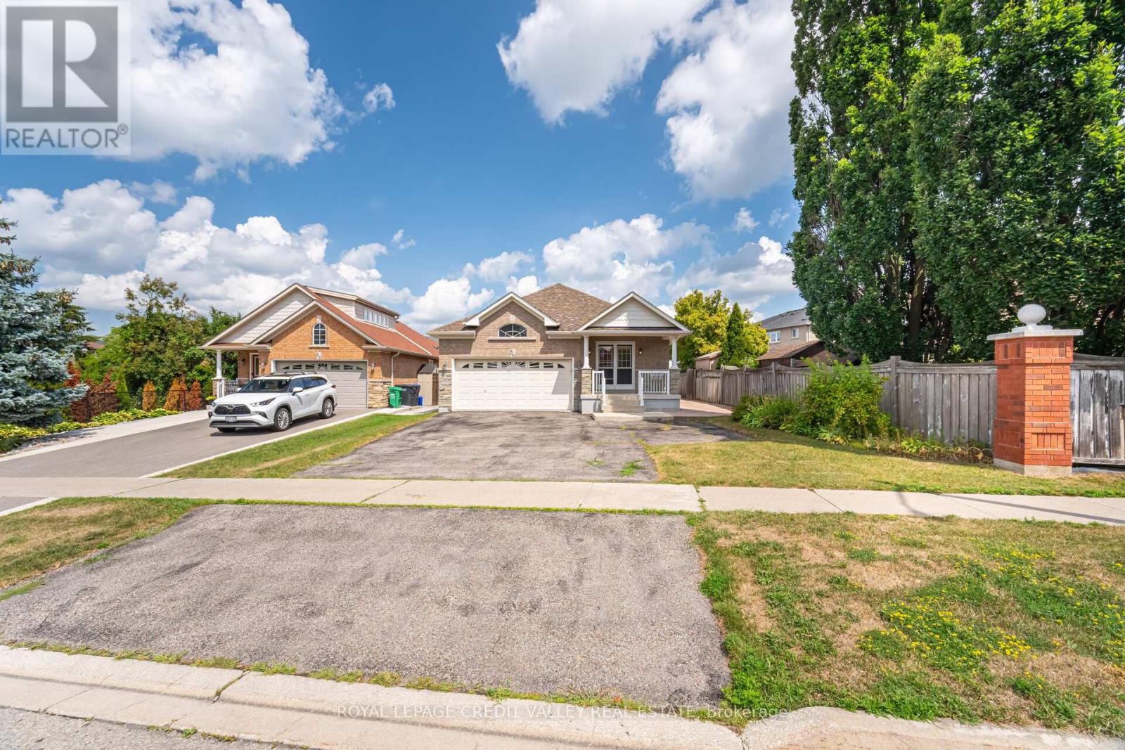 54 Station Road, Caledon, Ontario  L7E 1V1 - Photo 2 - W12508396