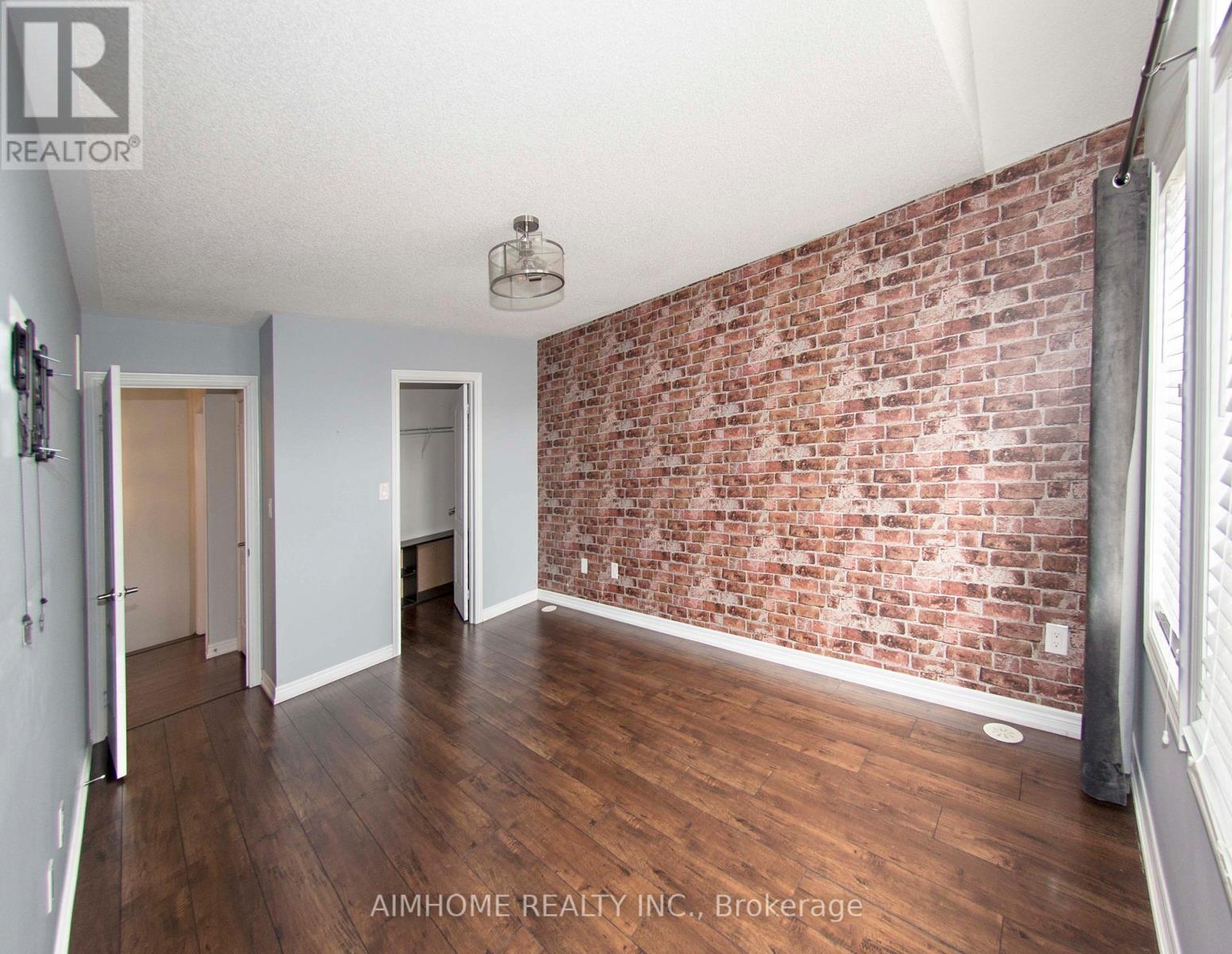 37 - 2435 Greenwich Drive, Oakville, Ontario  L6M 0S4 - Photo 6 - W12508420