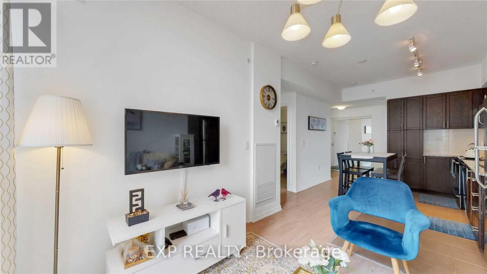 1919 - 800 Lawrence Avenue W, Toronto, Ontario  M6A 1C3 - Photo 4 - W12508464