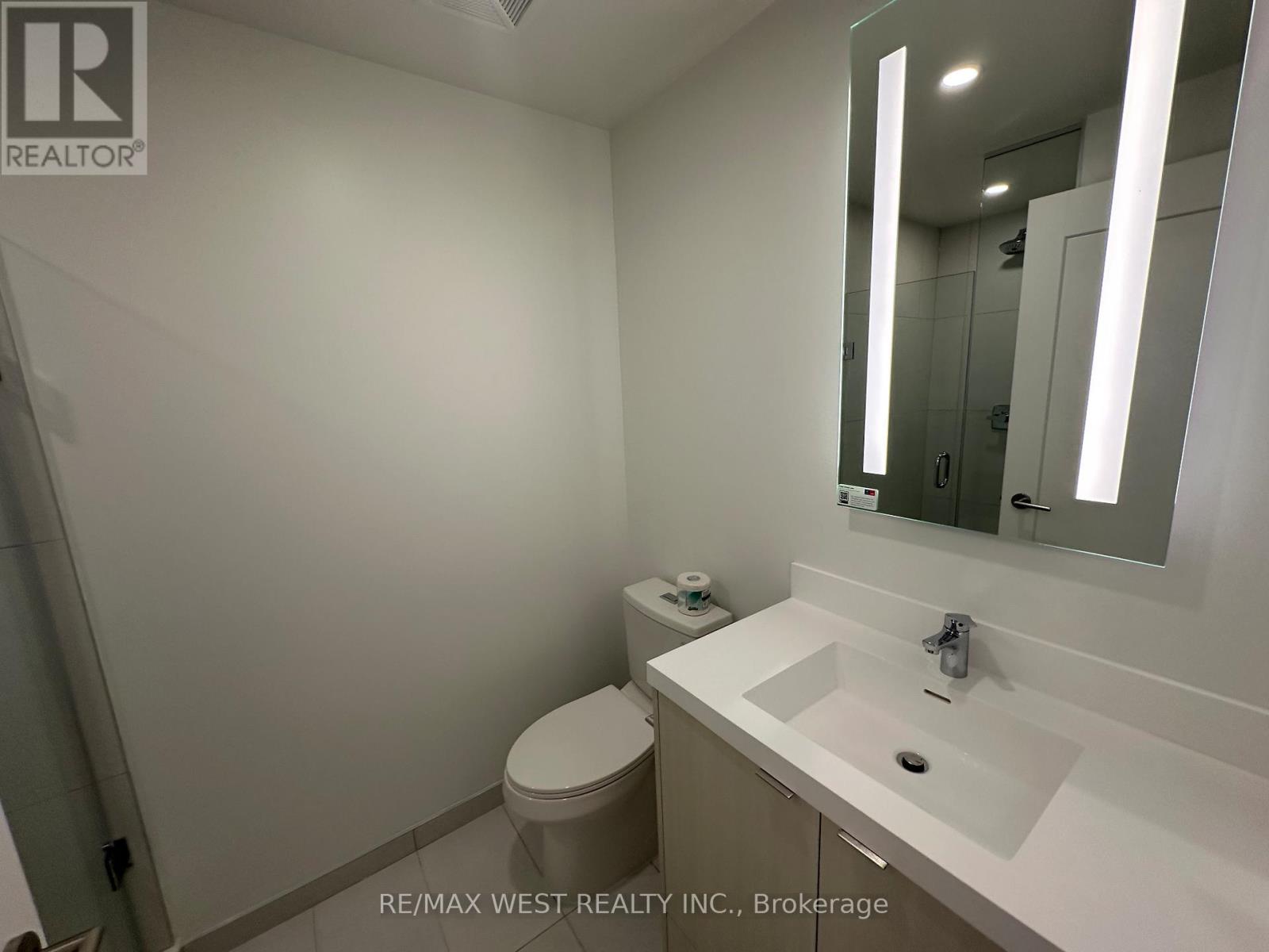 602 - 60 Central Park Roadway, Toronto, Ontario  M9A 0E6 - Photo 14 - W12508480